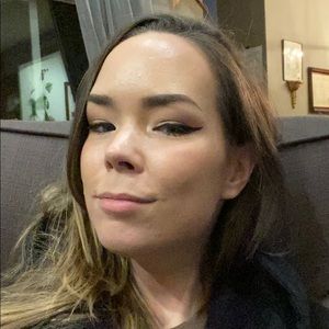 Meet your Posher, Suzy